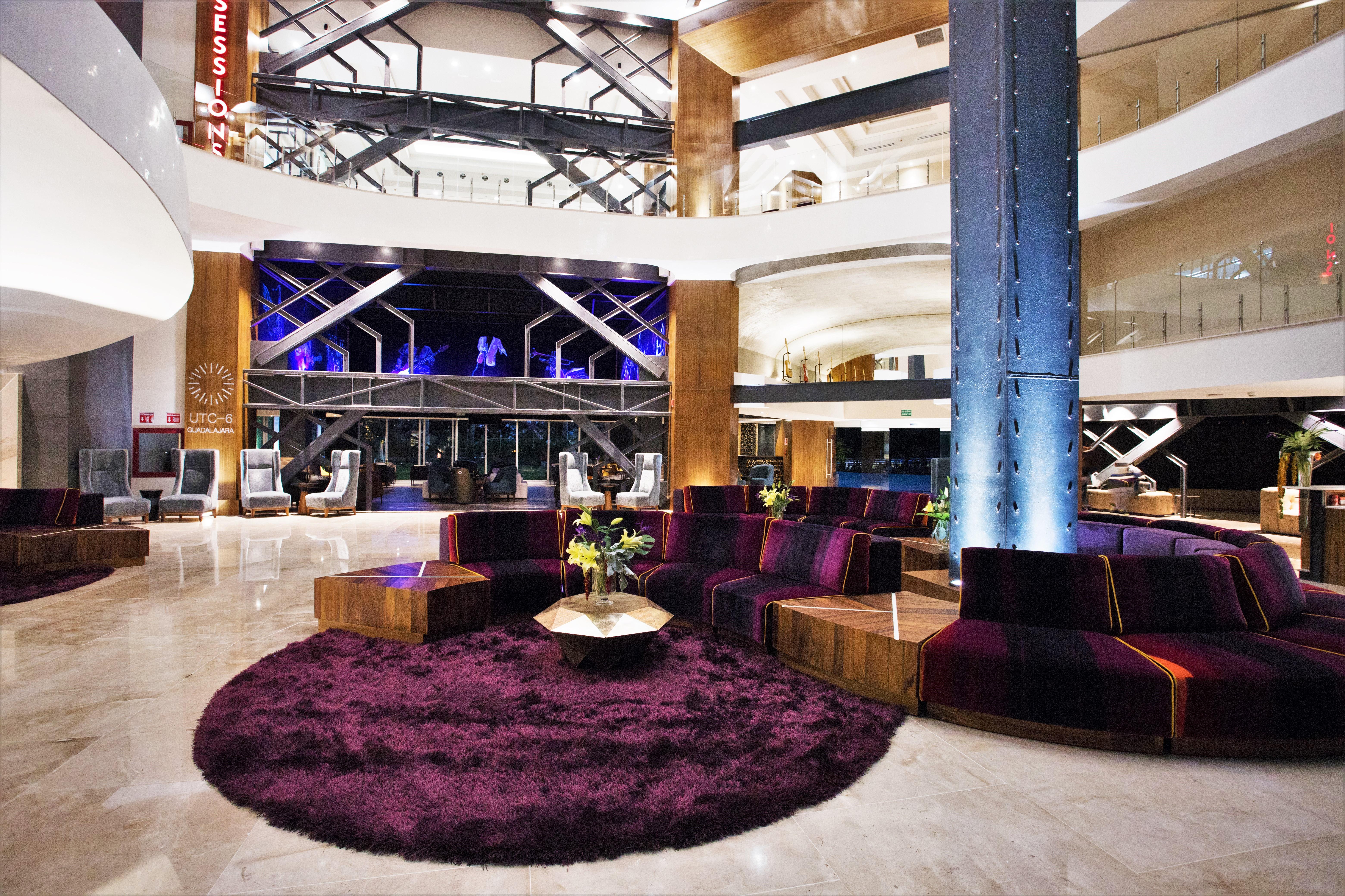 Hard Rock Hotel Guadalajara سابوبان المظهر الخارجي الصورة The lobby of the W Hotel in Seoul, South Korea